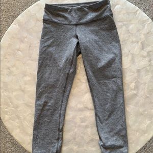 Grey cropped lulu lemon leggings